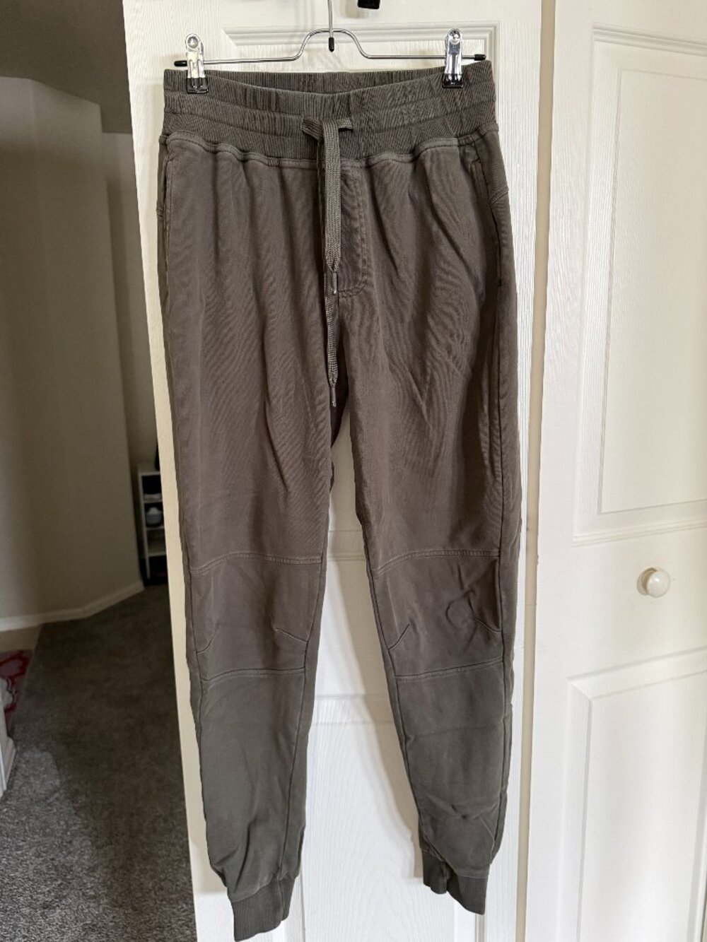 American Tall Jogger